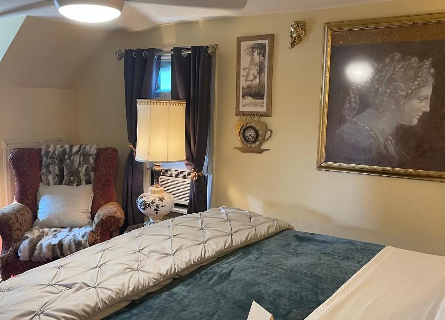 Cozy Room Near Airport & Highway Saint Louis